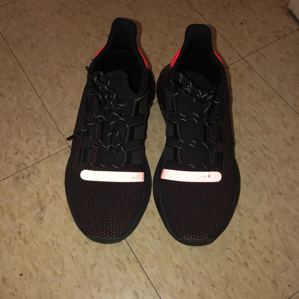 Boys Adidas Sneakers